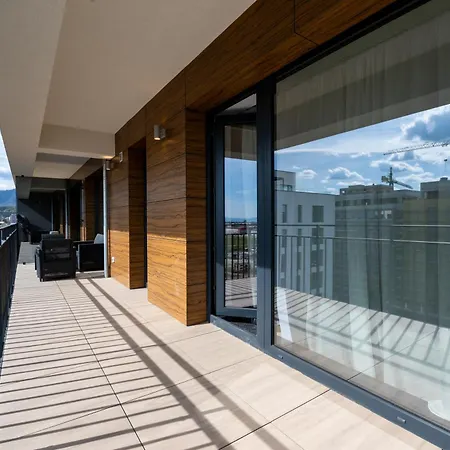 Apartamento Hubix Coresi *